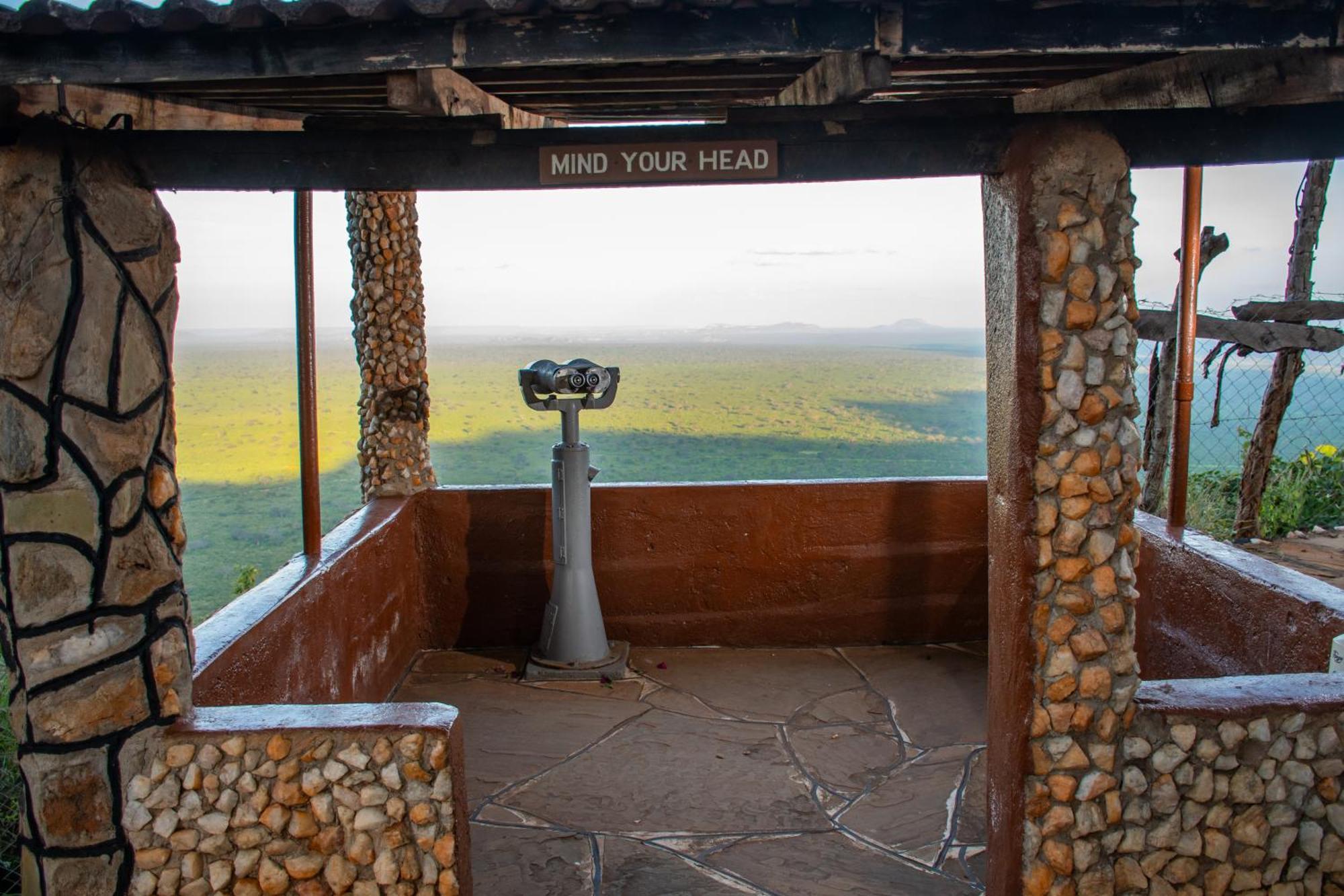 Ngulia Safari Lodge Ithumba Экстерьер фото